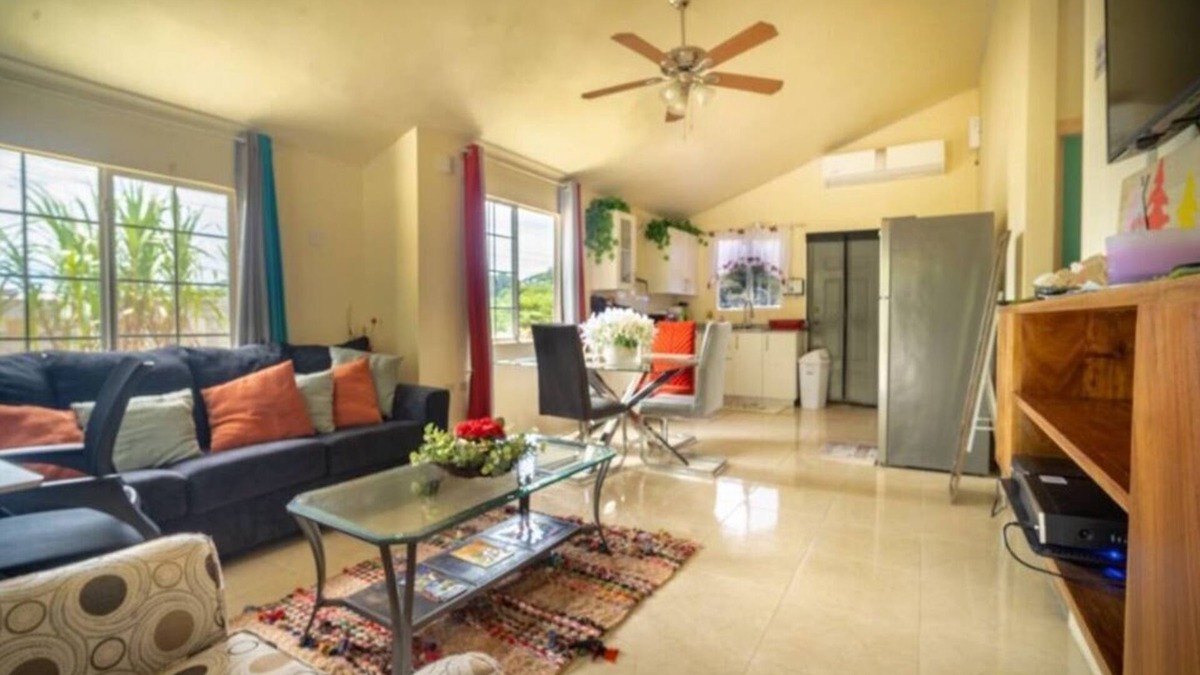 West Gate Hills House | Cassia Villa