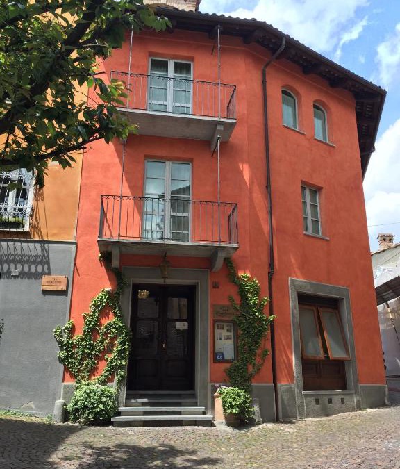 Neive Hotel | Castelbourg