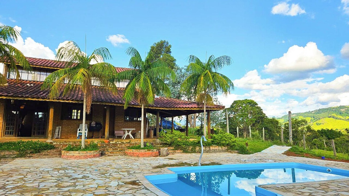 Joanopolis House | Castelinho Joanópolis: incredible view of the dam, swimming pool and adventure for the family