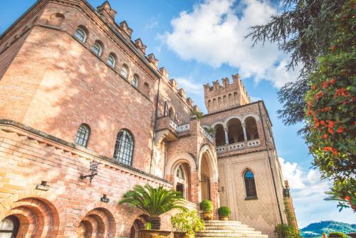 Mornico Losana House | Castello Di Mornico Losana