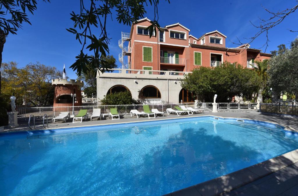 Lucciana Hotel | Castellu Rossu