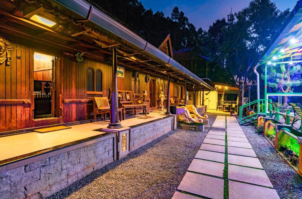 Vattavada Resort | Castillo De Woods , The Private Luxury Villa , 8 BHK, Vattavada