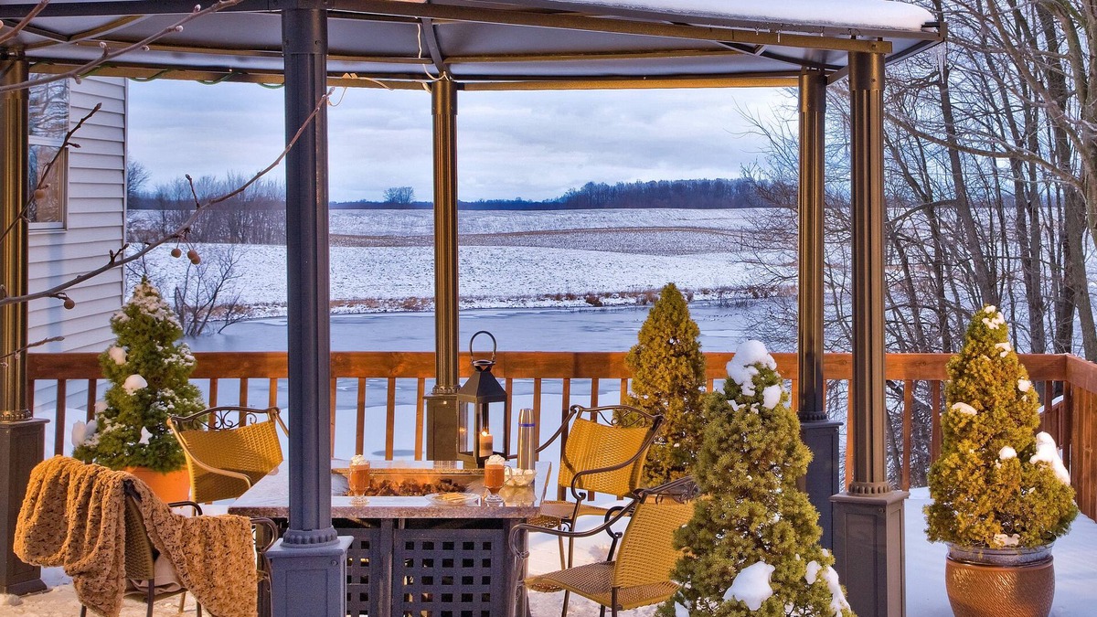 Allegan Bed & Breakfast | Castle in the Country