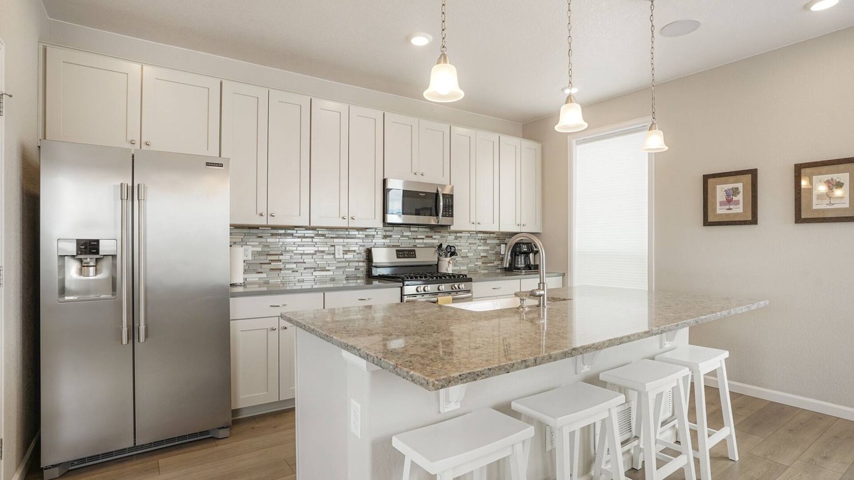 Castle Rock House | Castle Rock King/Queen with View