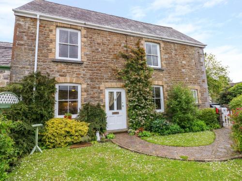 Kidwelly House | Castle School House
