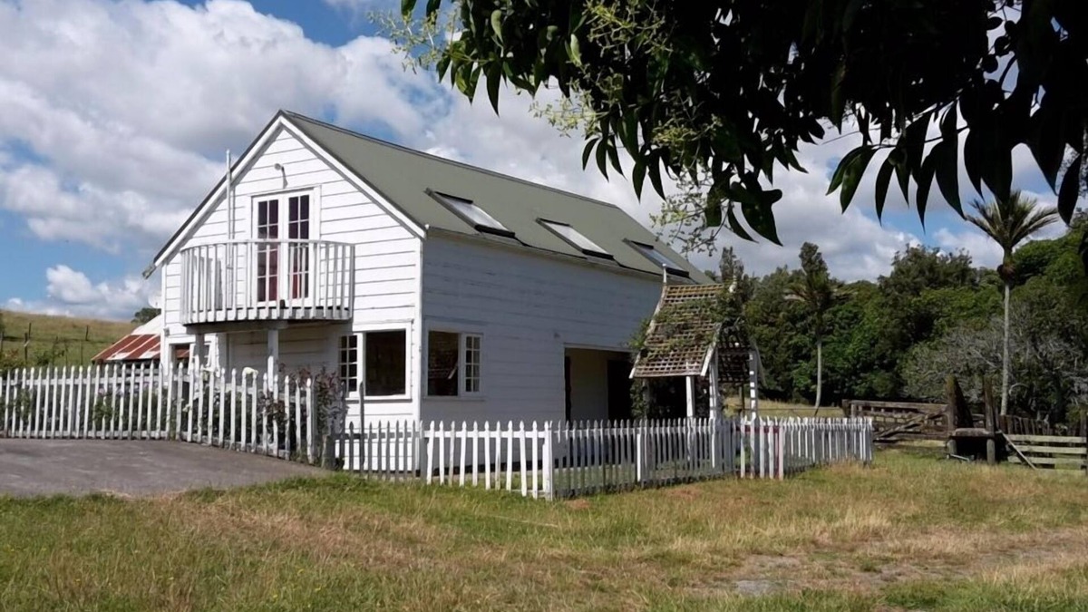 Otaki House | Castlehill Barnstay Rural retreat