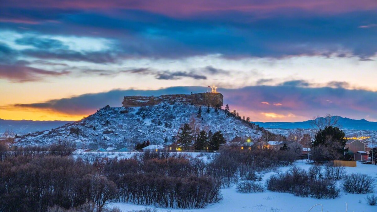 Castle Rock House | Castlerock’s Perfect Escape * Modern * Central