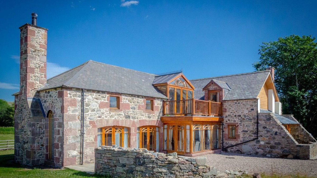 Kirriemuir Cottage | Castleview - Newton Steading