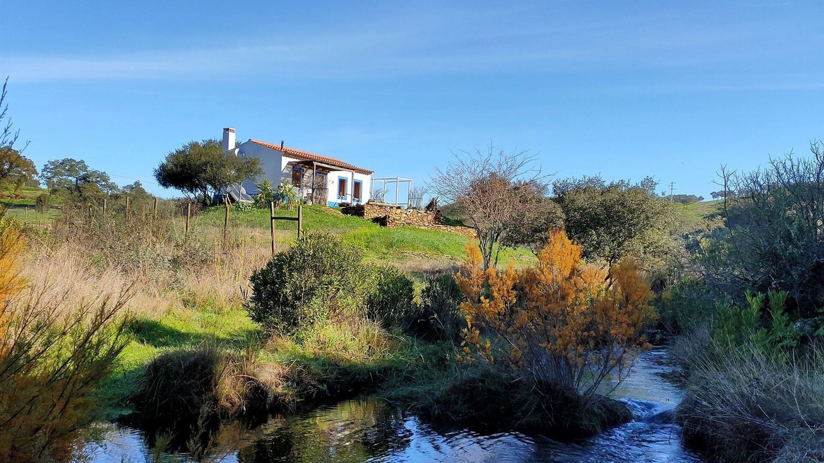 Aldeia dos Palheiros Cottage | Castro da Cola's Bed and Breakfast