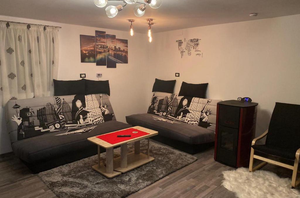 Poiana Teiului House | Casuta de Vacanta Poiana