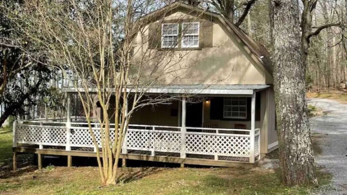 Scottsboro Cabin | Catfish Cabin - Perfect Little Get-away