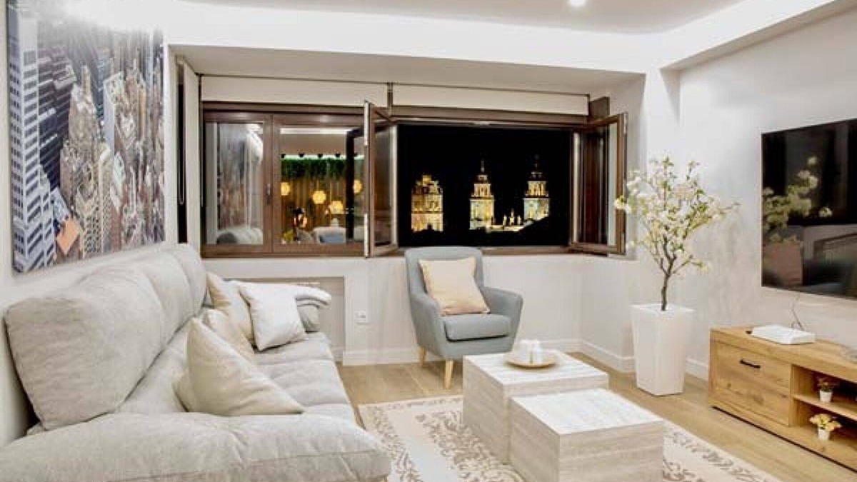 Lugo Apartment | Cathedral Apartment by Lugo Collection