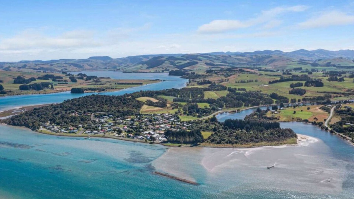Surat Bay House | Catlins coastal, Pounawea Paradise