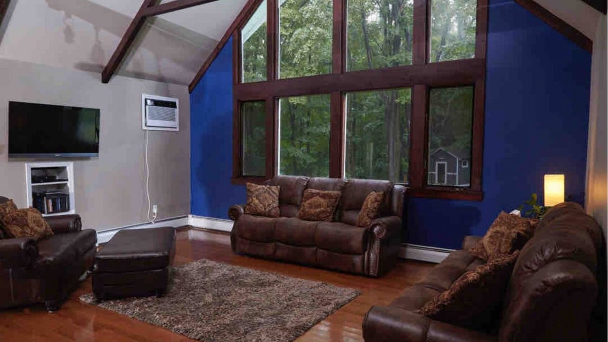 Stamford House | Catskill Hidden Getaway with amazing great room, views, and room for everyone!