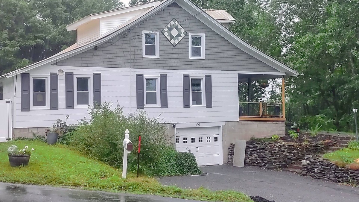 Margaretville House | Catskill hobby farm near Roxbury, Margaretville and Belleayre Mtn
