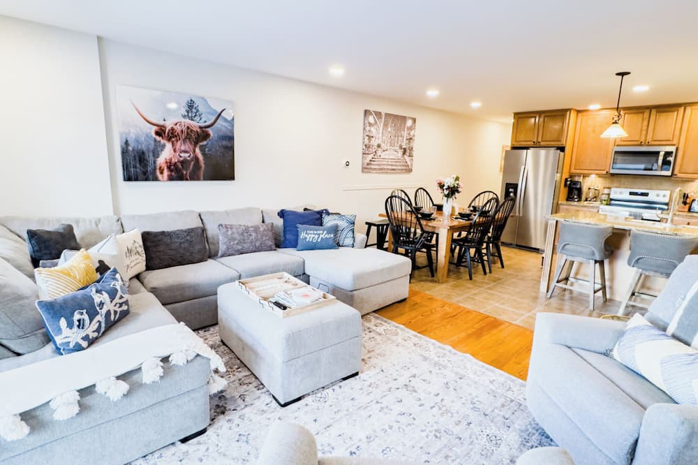 East Jewett Apartment | Catskill Mountain Oasis: sunset terraces, fireplaces, & pool