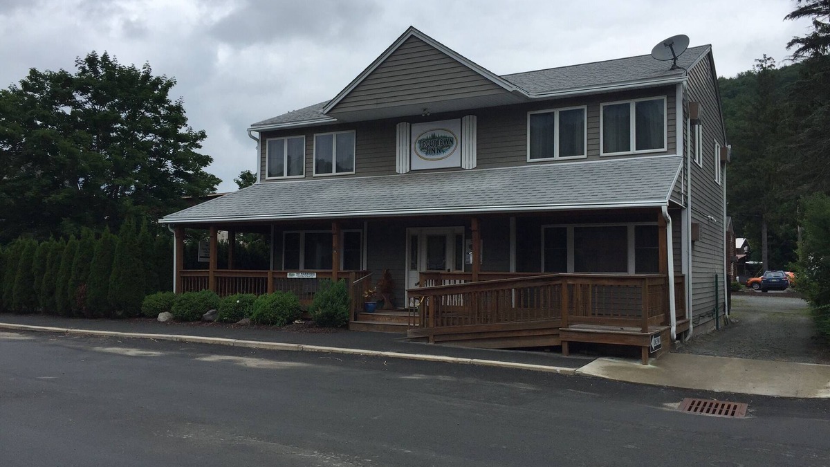 Roscoe House | Catskills Adventures