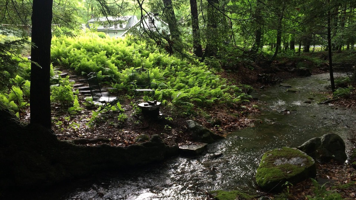 Boiceville Cabin | Catskills Mountain Riverfront Dream House