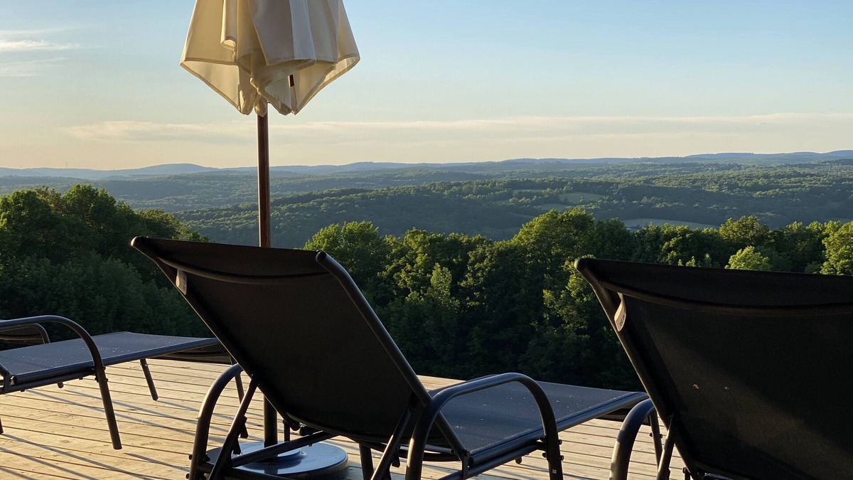 Jefferson House | Catskills Mountaintop House w/HOT TUB and VIEWS!