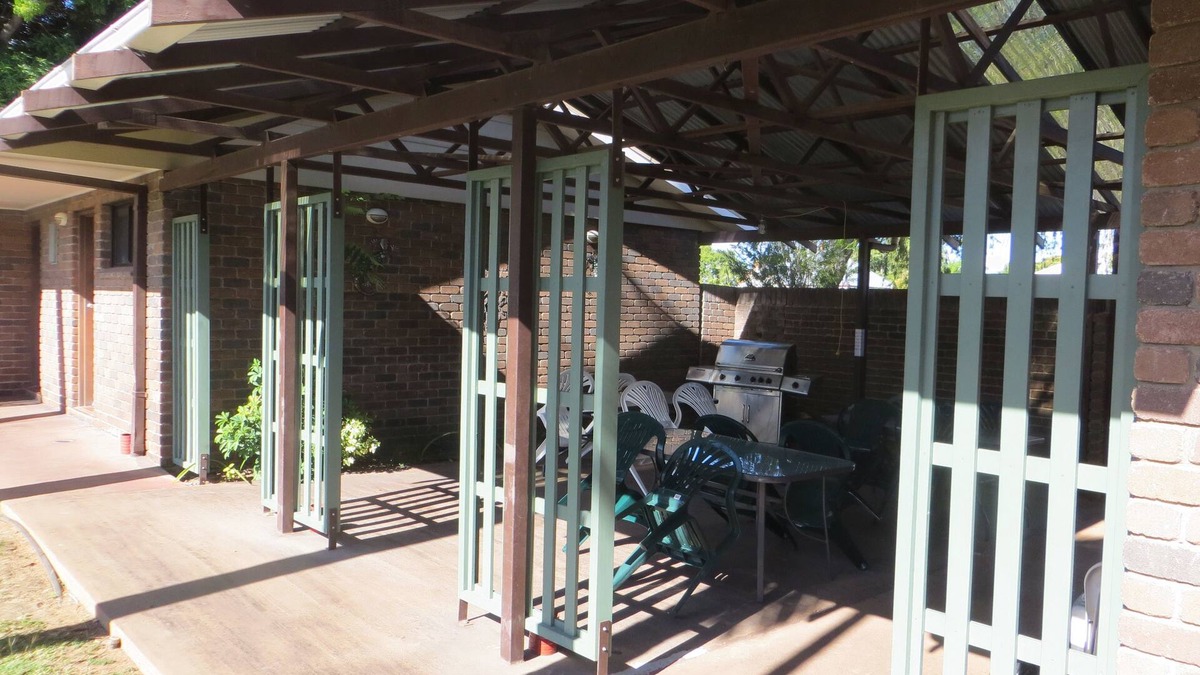 Richmond Hill Hotel | Cattleman's Rest Motor Inn