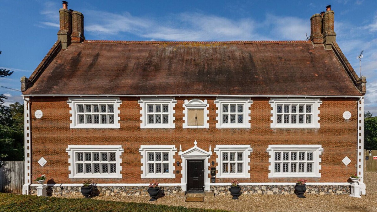 Norwich House | Catton Old Hall Norwich