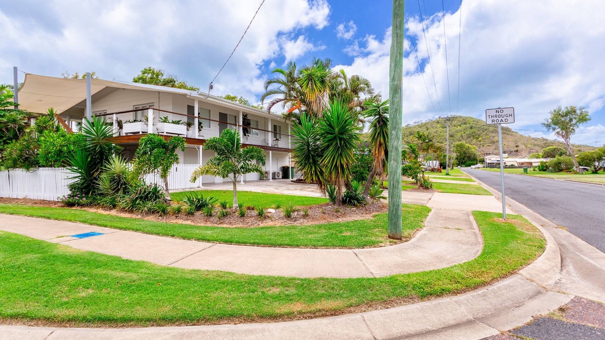 Causeway Lake House | Causeway's Pinnacle!