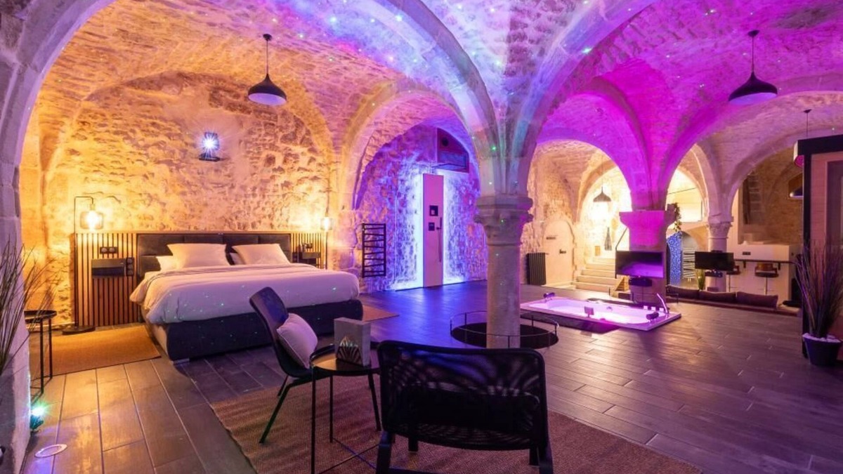 Auxerre Apartment | Cave et Spa Privatif by Xela