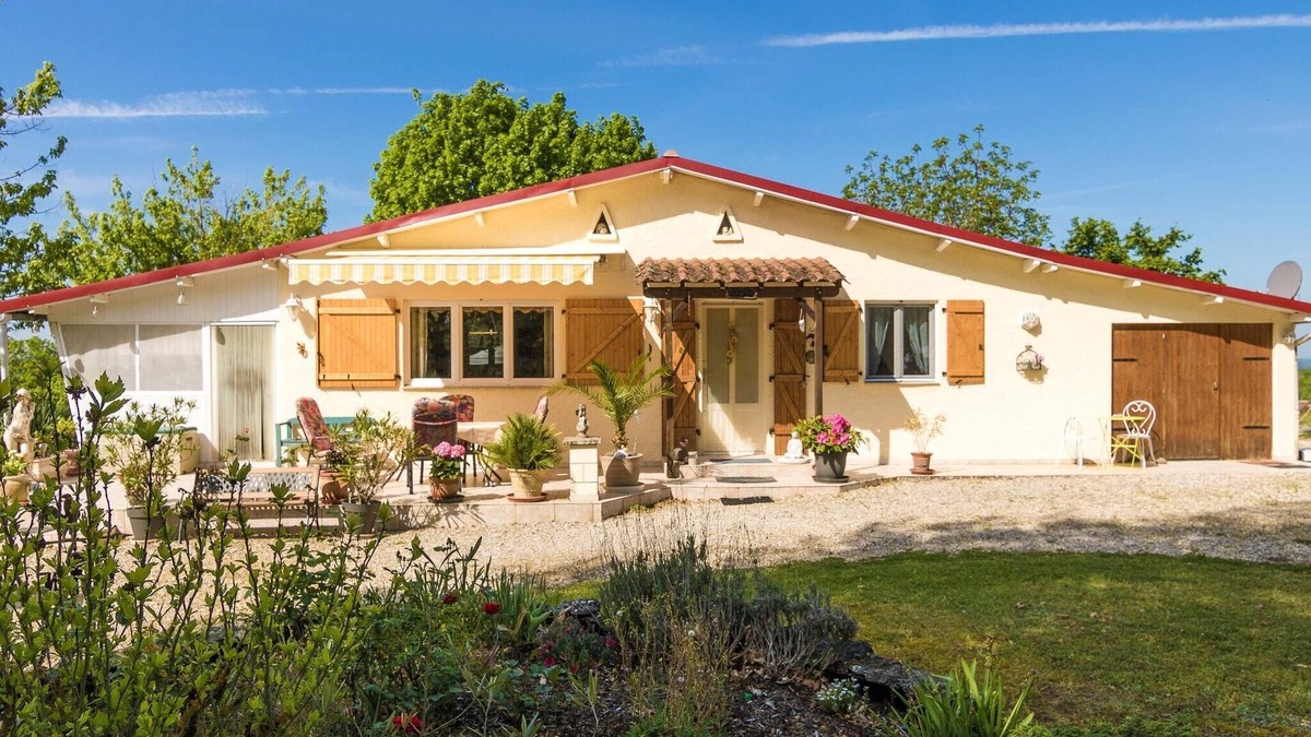 Nadaillac-de-Rouge House | Caves & Castles Escape