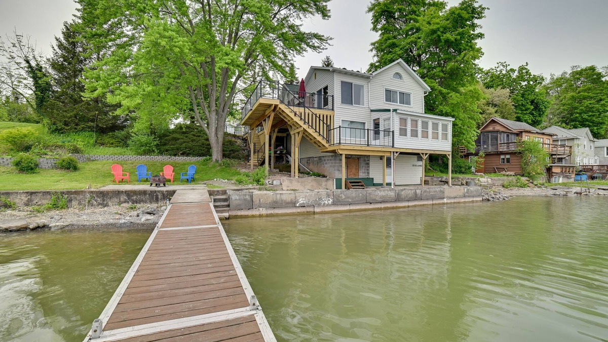 Seneca Falls Cottage | Cayuga Lake Retreat in Seneca Falls w/Dock!
