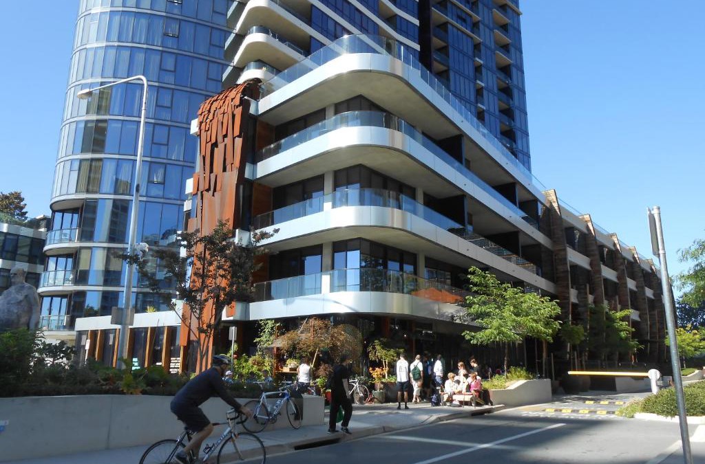 City West Apartment | CBD ARTments in Cultural precinct