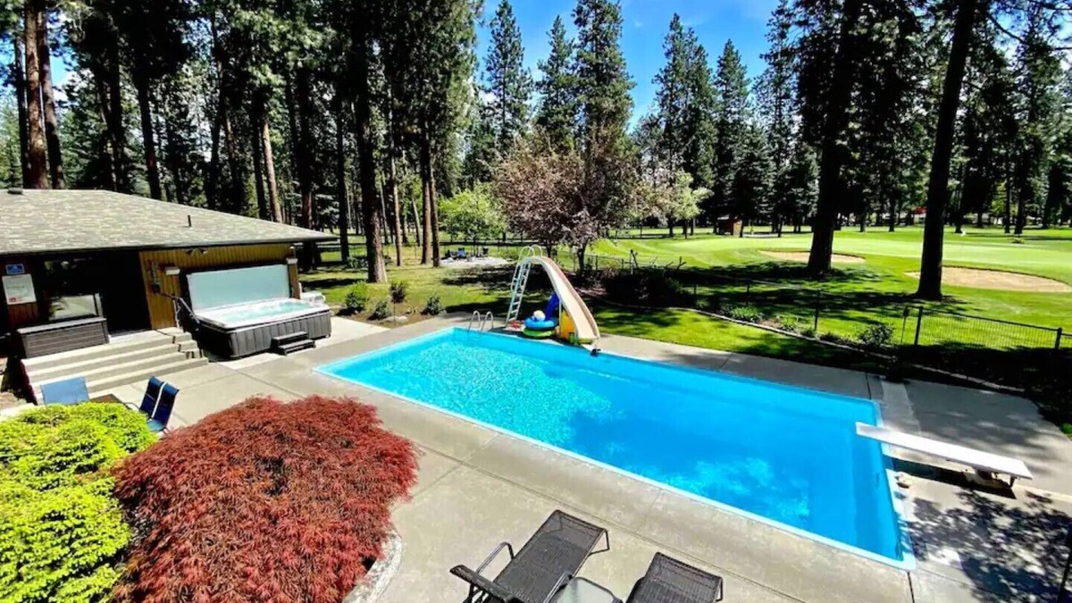 Coeur d'Alene House | CdA Hotspot - Hot Tub & Pool