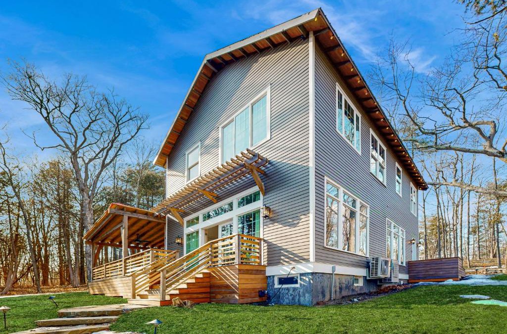 Charlotte House | Cedar Beach Lakehouse