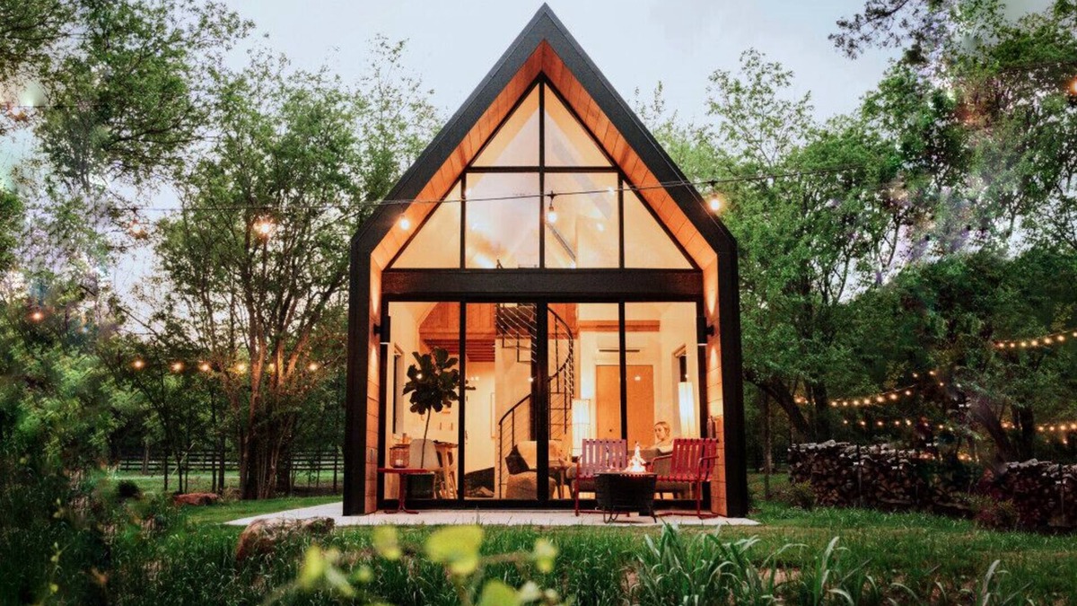 Lacy-Lakeview Cabin | Cedar Brook at Live Oak Lake | Modern Cabin