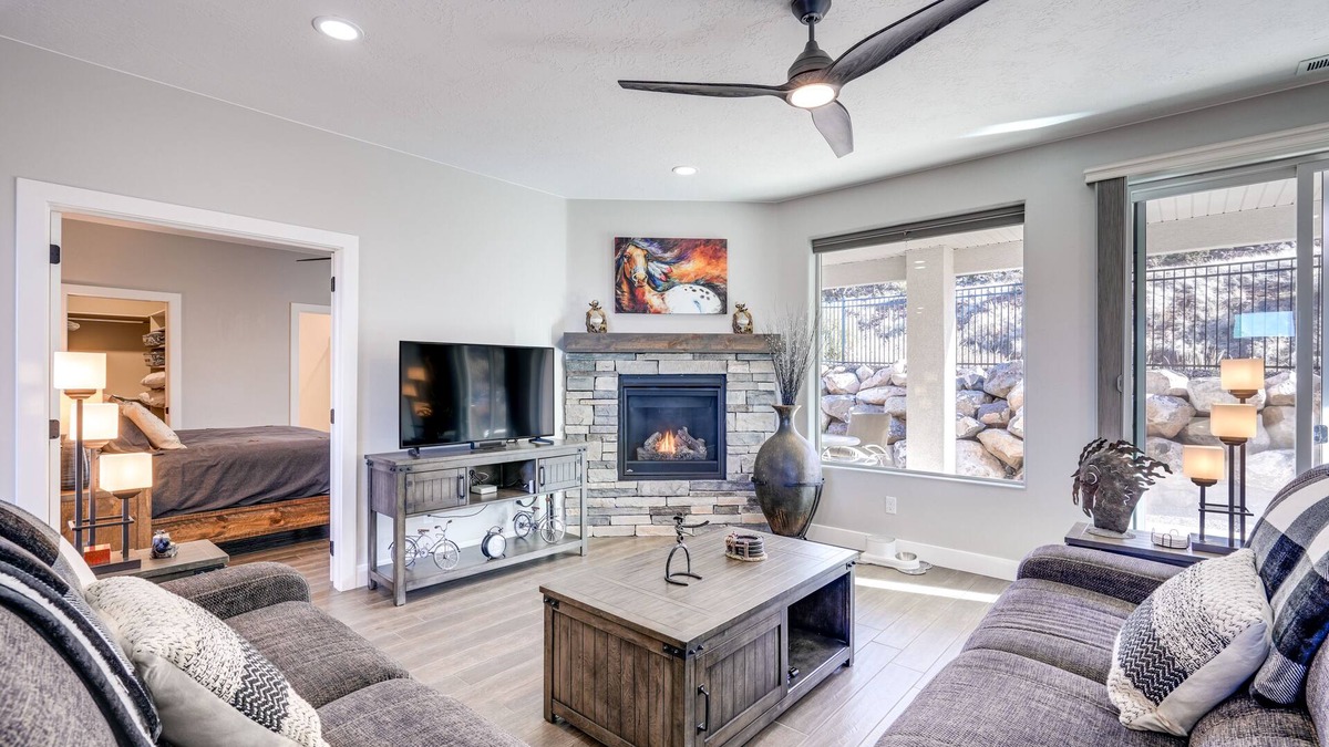 Cedar City House | Cedar City Home w/Mountain Views + Hiking Trails!