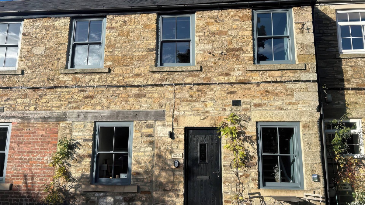 Barnard Castle Cottage | CEDAR COTTAGE, pet friendly, with open fire in Middleton-In-Teesdale