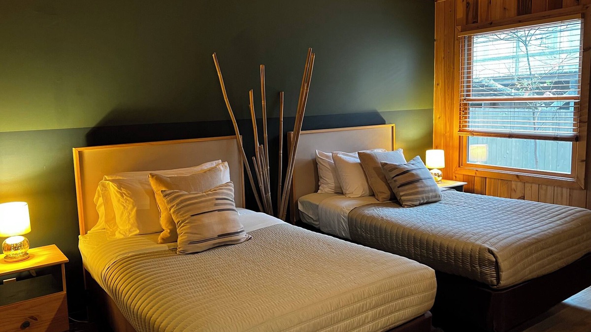 Fire Island Pines House | CEDAR DUNES - Forest Bedroom in the Pines