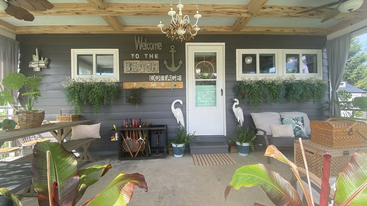 Huron Cottage | Cedar Point, Sports Force, Kalahari Near Cottage. Boat Parking ez Walk to Beach!