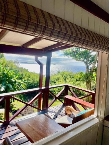 Mount Pleasant Bay House | Cedar Retreat Cottage