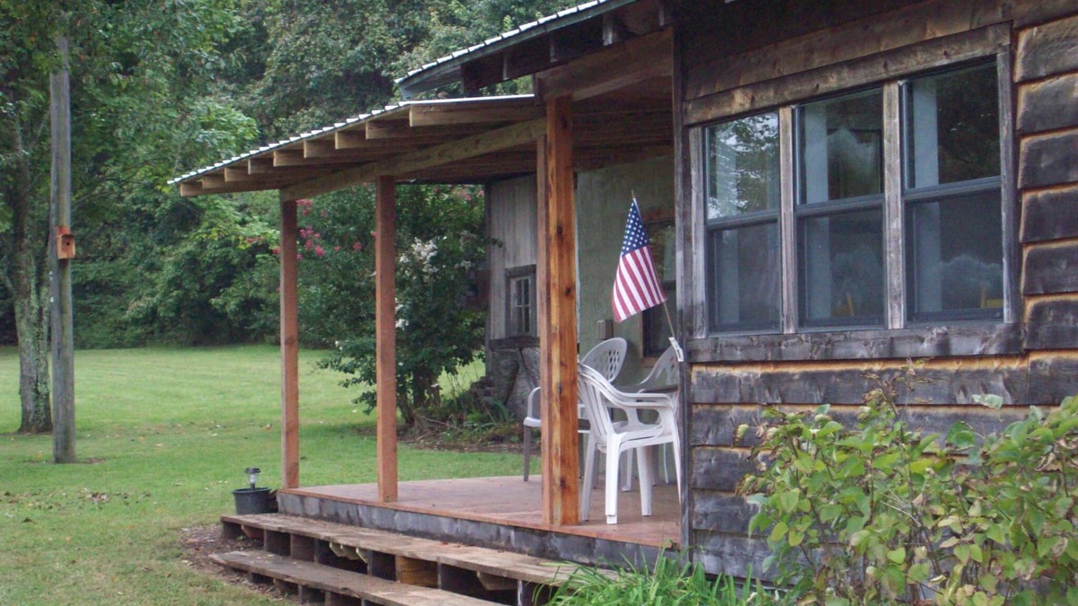Deer House | CEDAR ROCK LODGE your best get away