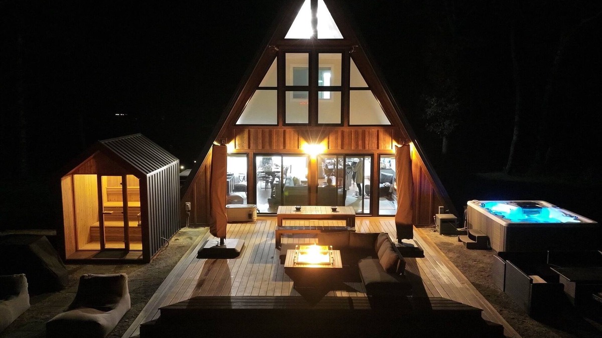 Big Flats House | Cedar Sands - A-Frame w/Sauna, Hot & Cold Tub