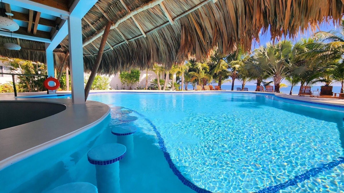 Surfside Hotel | Ceiba Beach Resort