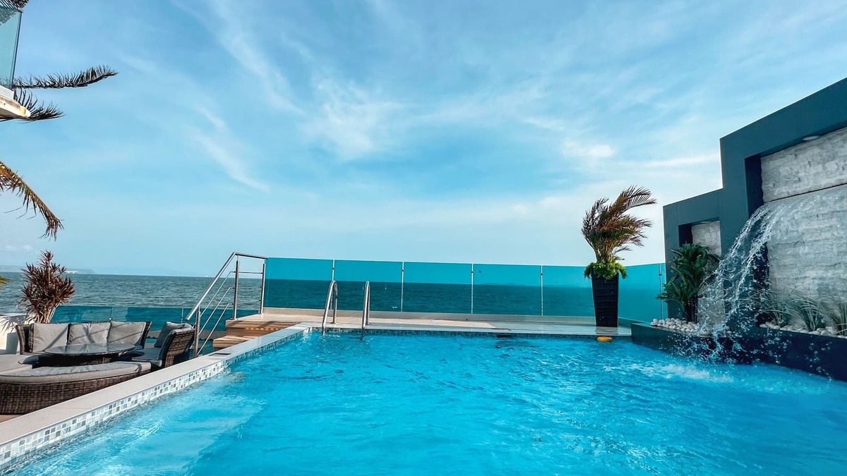 Puntarenas House | Celajes ON THE BEACH House w/Pool - Jacuzzi