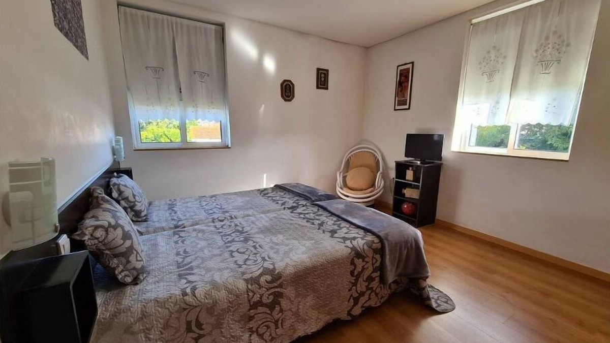 Oliveira do Bairro House | Centenária- Apartamento Duplo 201