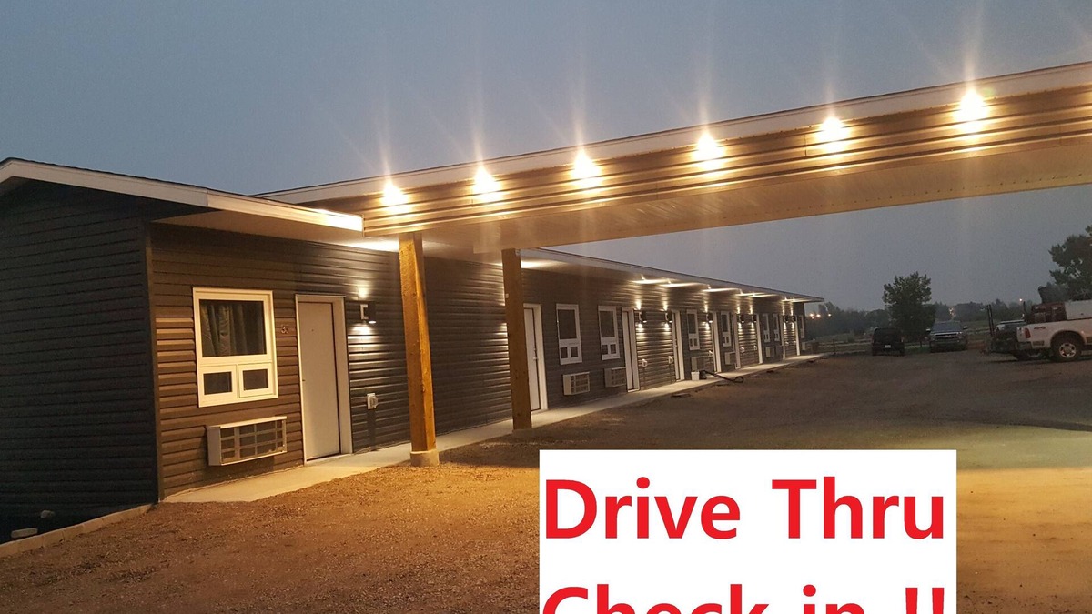 Kindersley Hotel | Centennial Motel