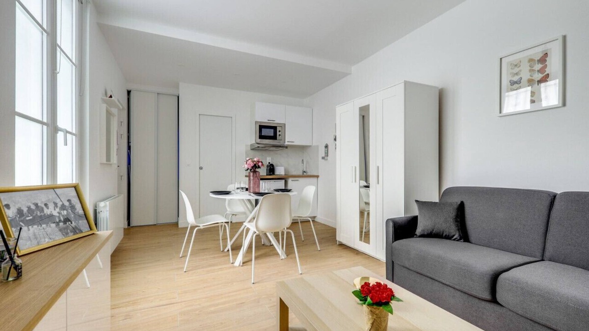 Saint-Vincent-de-Paul Apartment | Center of Paris : Fully equipped and Cozy