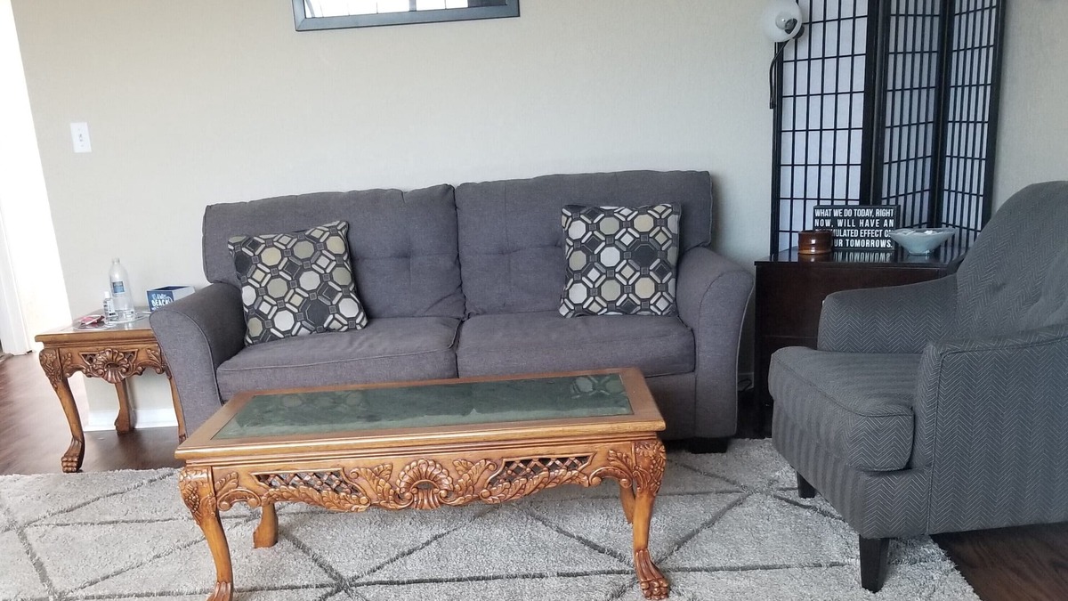 Ocean Shores Condo | Center of Town w/Fireplace - free Wi-Fi.