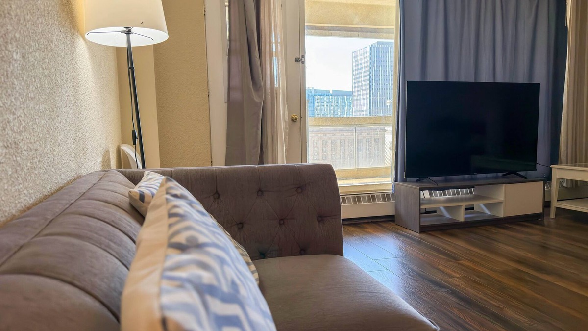 East Village Condo | Central 1BR Condo with Stunning Views
