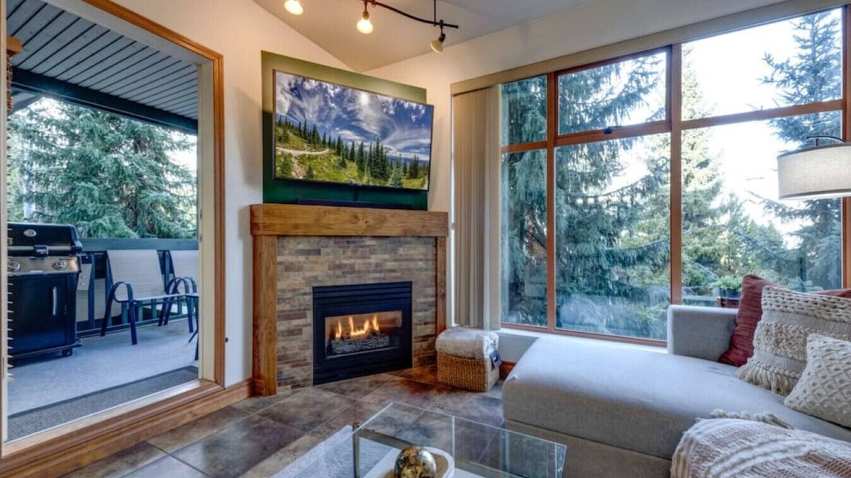 Whistler Cay Heights Hotel | Central 2BR with Prime Amenities