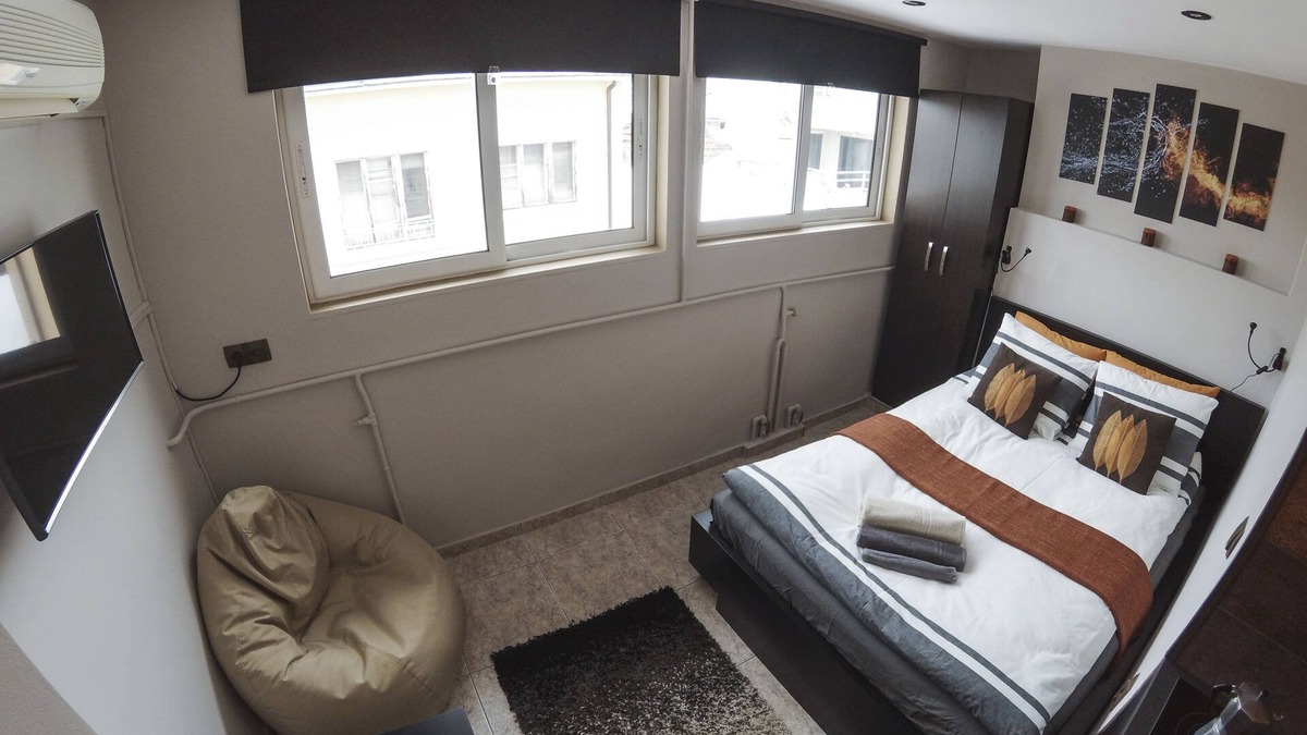 Sofia City Center Apartment | ★ Central 5 Corners Studio