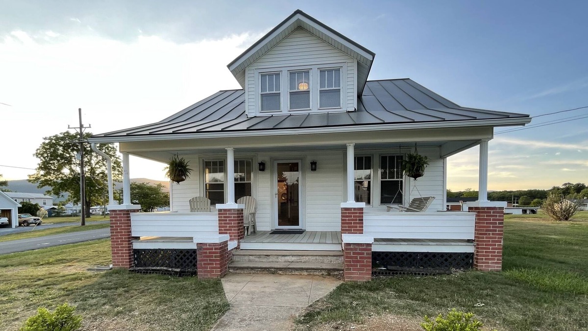 Shenandoah House | Central access to all of the wonders of the Shenandoah Valley!